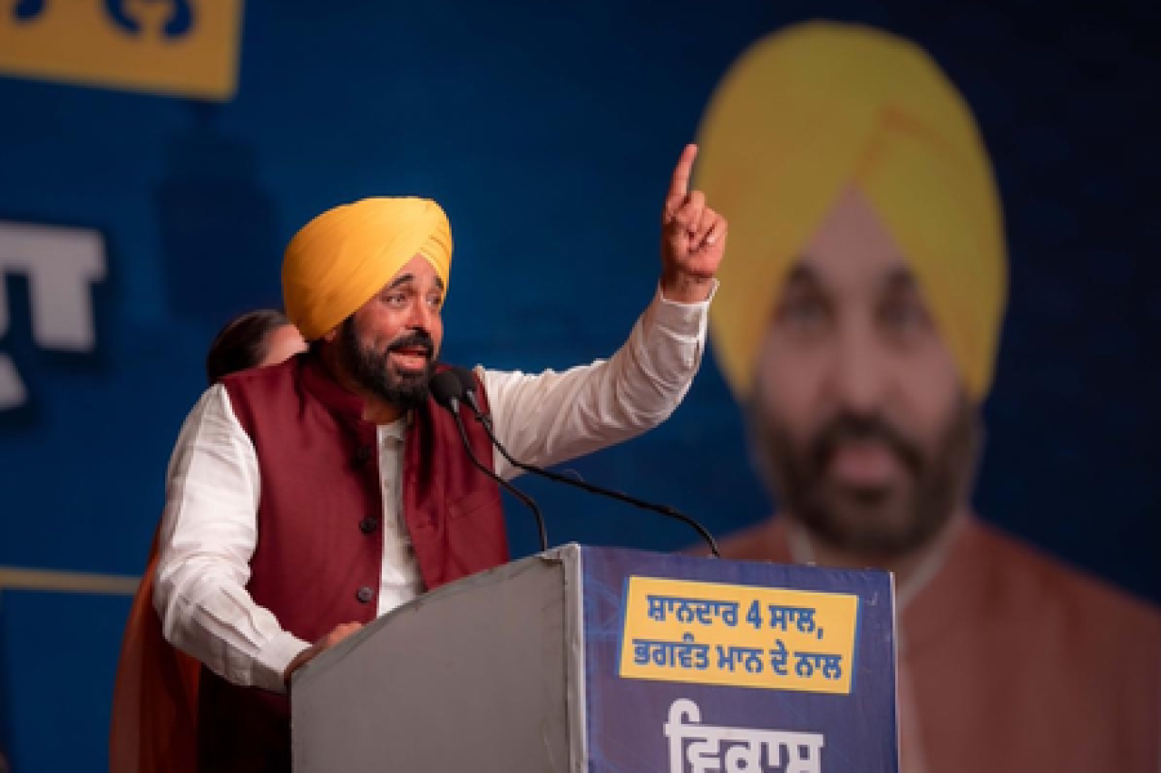 ਪੰਜਾਬ ਦੇ ਸੀਐਮ ਭਗਵੰਤ ਮਾਨ ਨੇ 8ਵੀਂ ਕਲਾਸ ਦੇ ਟਾਪਰਾਂ ਨੂੰ ਦਿੱਤੀ ਵਧਾਈ