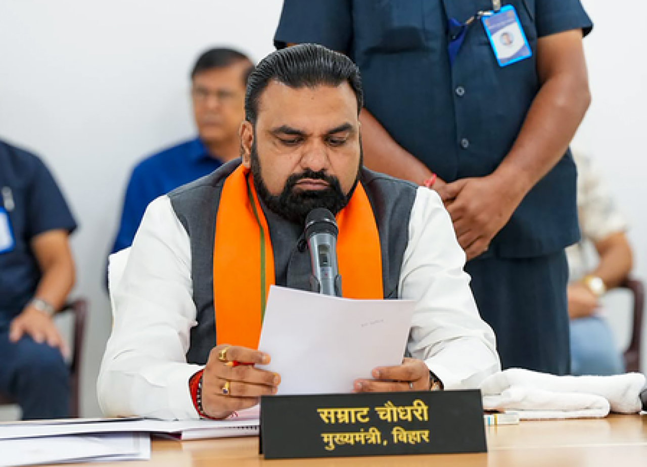 ਬਿਹਾਰ ਕੈਬਿਨੇਟ ਦੀ ਬੈਠਕ ਵਿੱਚ 25 ਪ੍ਰਸਤਾਵਾਂ ਨੂੰ ਮਨਜ਼ੂਰੀ, ਸ਼ਿਖਿਆ, ਪਰਯਟਨ ਅਤੇ ਸ਼ਹਿਰੀ ਵਿਕਾਸ ਤੇ ਵੱਡੇ ਫੈਸਲੇ ਬਿਹਾਰ ਕੈਬਿਨੇਟ ਦੀ ਬੈਠਕ ਵਿੱਚ 25 ਪ੍ਰਸਤਾਵਾਂ ਨੂੰ ਮਨਜ਼ੂਰੀ, ਸ਼ਿਖਿਆ, ਪਰਯਟਨ ਅਤੇ ਸ਼ਹਿਰੀ ਵਿਕਾਸ ਤੇ ਵੱਡੇ ਫੈਸਲੇ