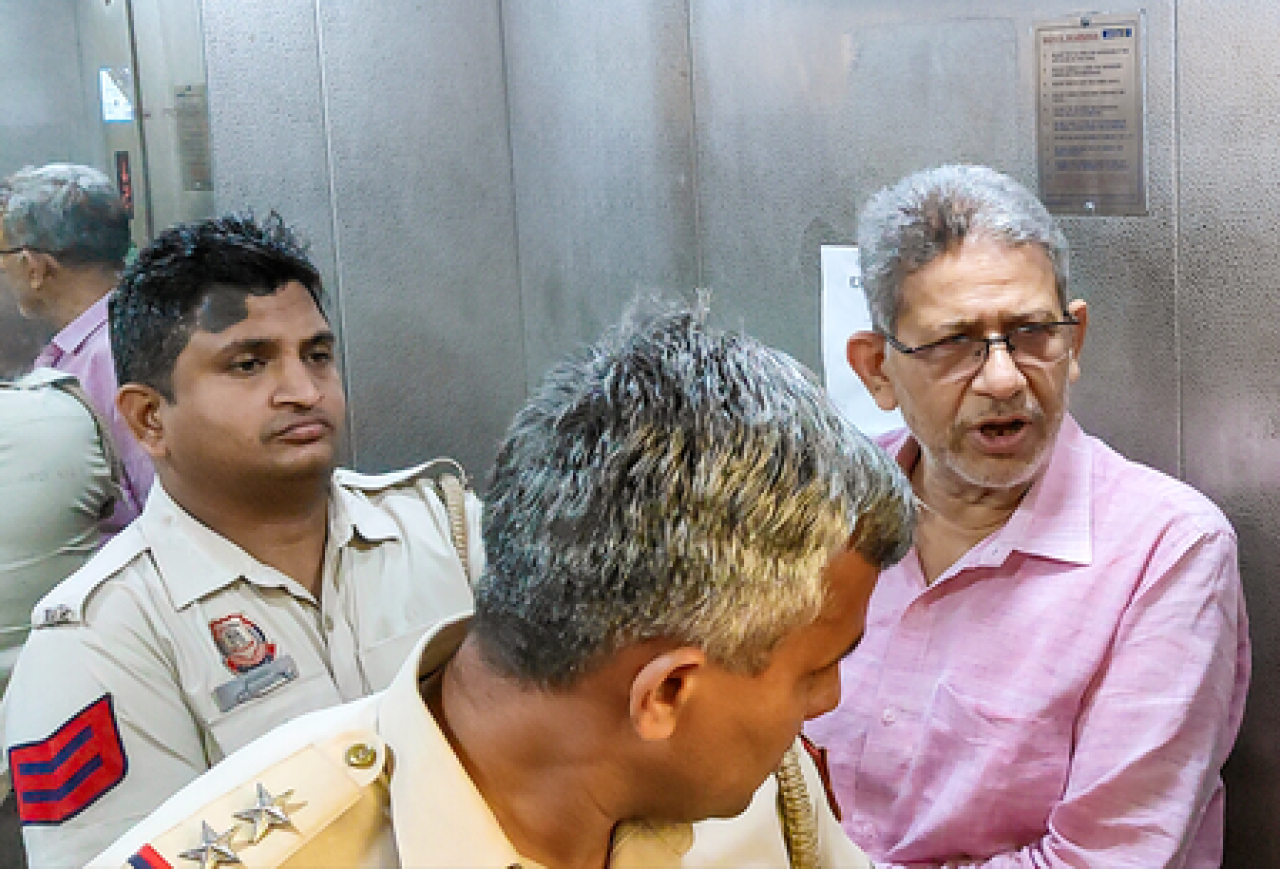 दतिया उपचुनाव के नतीजे से पहले कांग्रेस की बड़ी कार्रवाई, राजेंद्र भारती पार्टी से बाहर दतिया उपचुनाव के नतीजे से पहले कांग्रेस की बड़ी कार्रवाई, राजेंद्र भारती पार्टी से बाहर